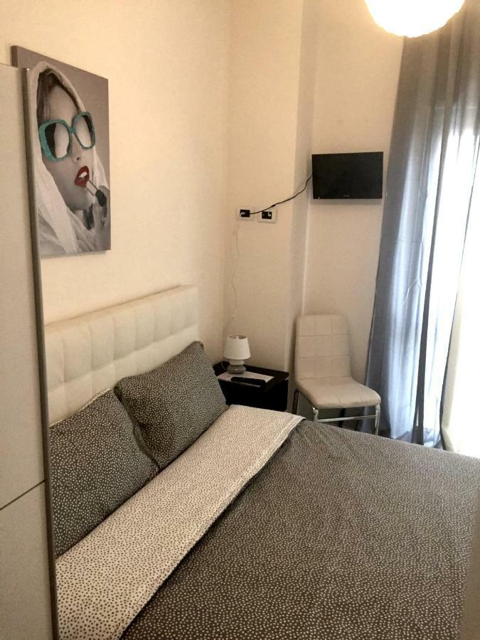 Fashion Guest House Roma Esterno foto