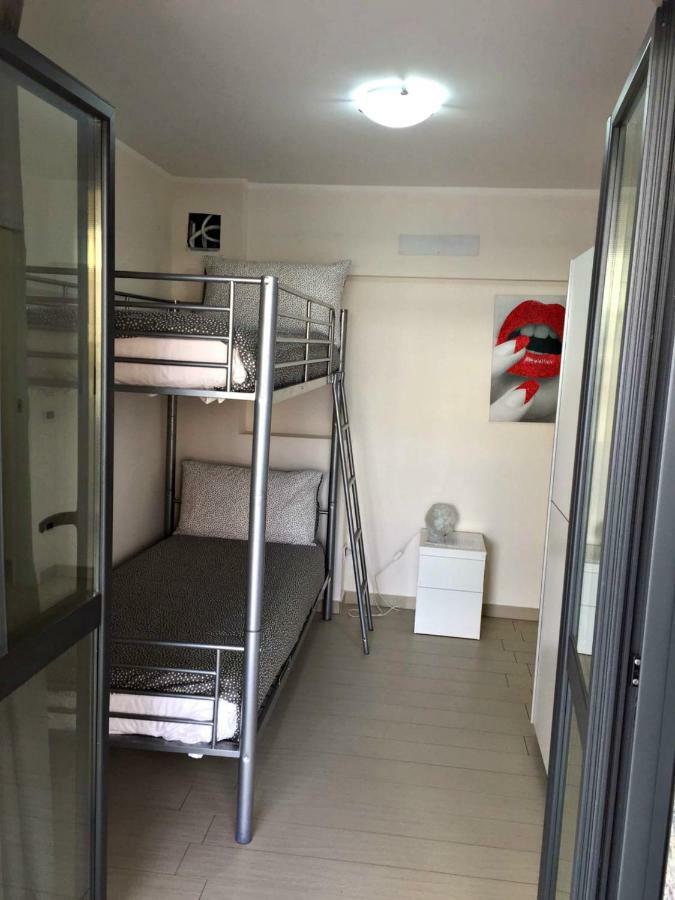 Fashion Guest House Roma Esterno foto